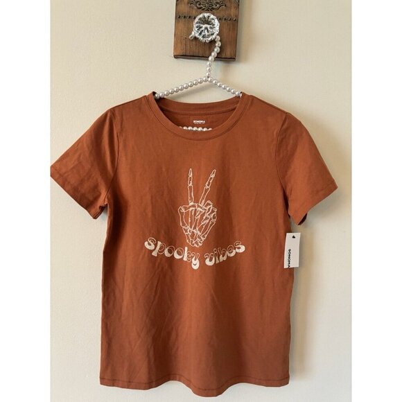 NWT Sonoma Womens Size Small Brown T-Shirt Spooky Vibes Skeleton Hand Peace Sign - Picture 1 of 4